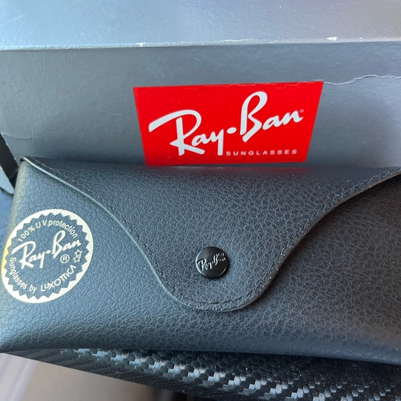 Ray ban women’s sun glasses brand new in box - Picture 4 of 5